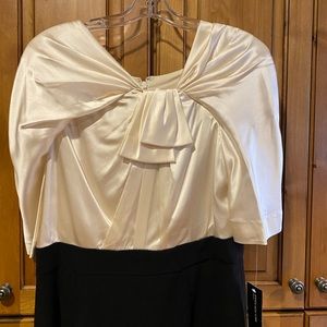 Jones New York NWT size 14 Formal Dress. Classy!